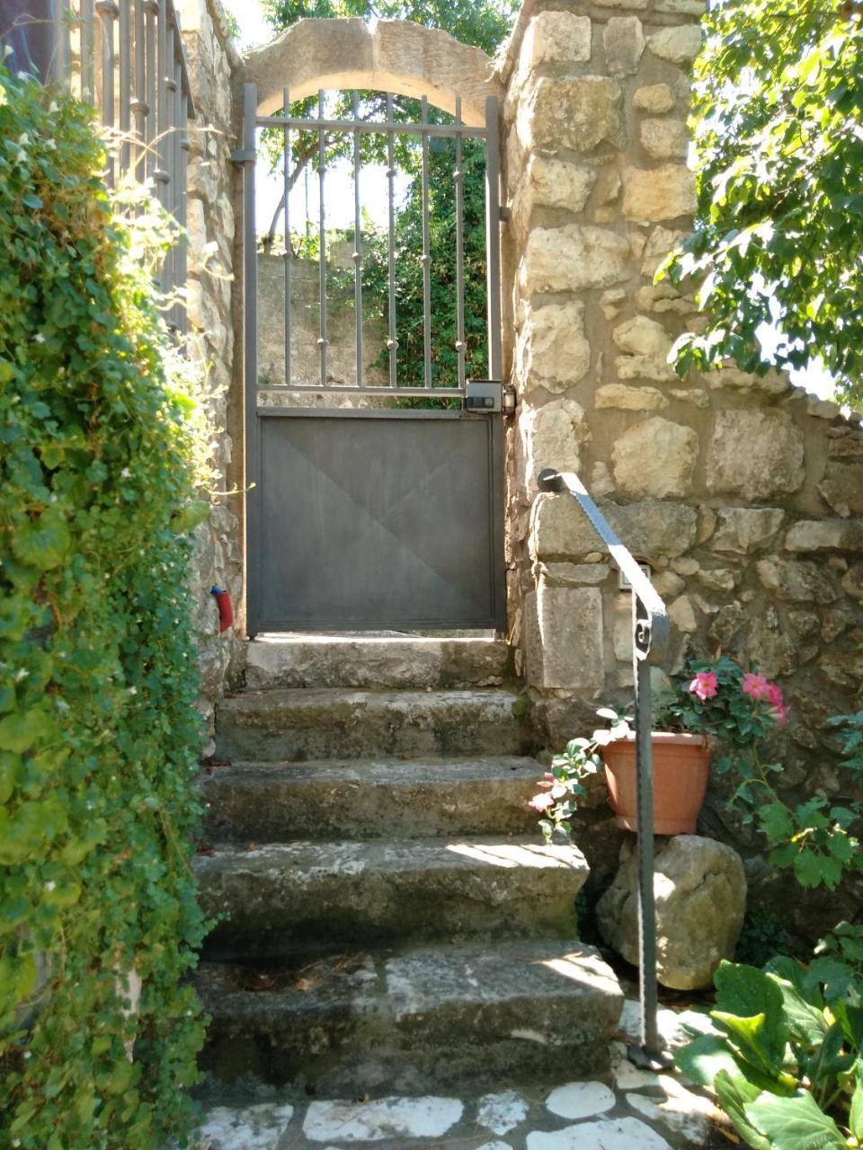 Casa Vacanze "Pietra Viva" Castelnuovo Parano Eksteriør billede